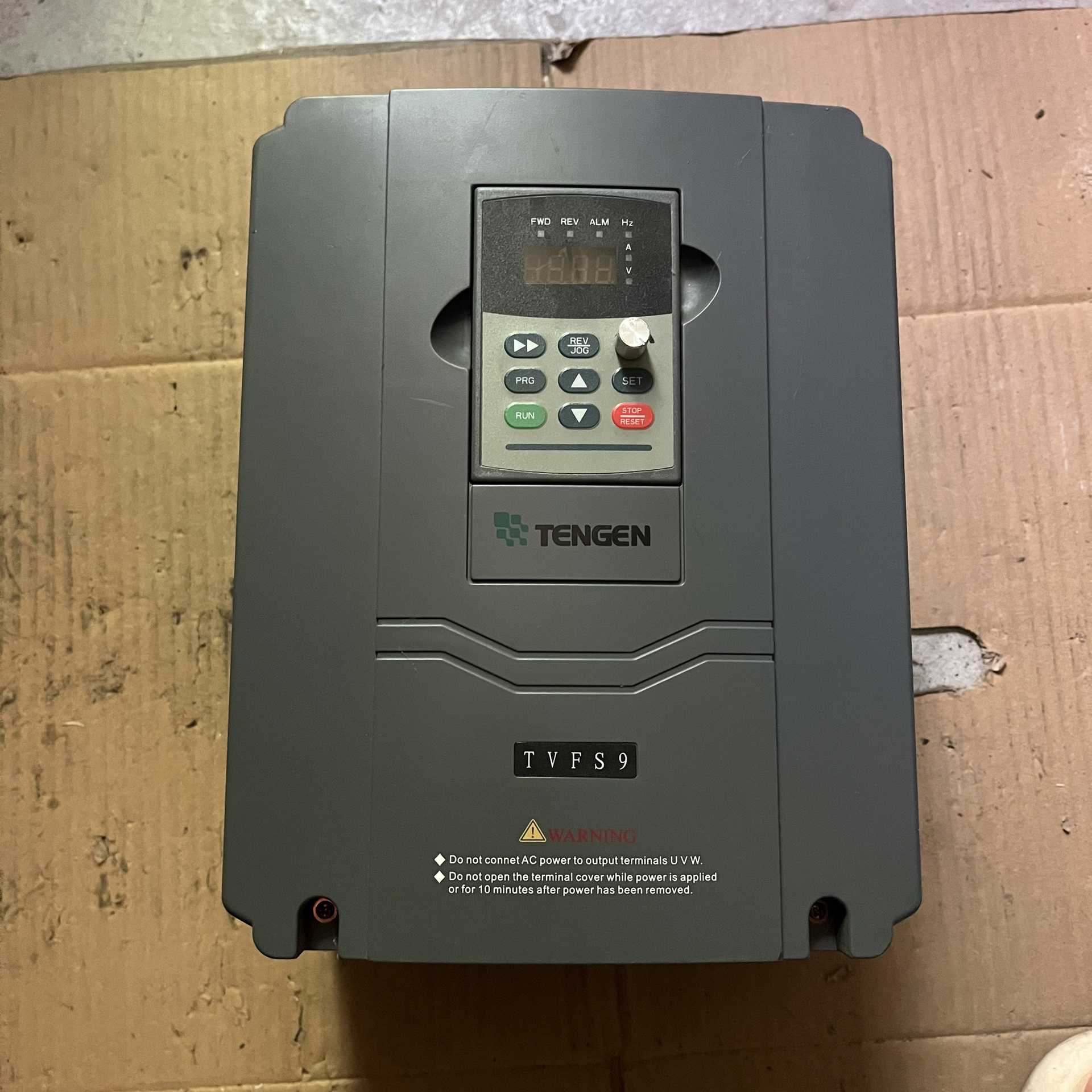 议~天正变频器 TVFS9-4055G 5.5KW 380V 成