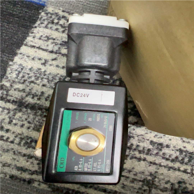 日本进口CKD电磁阀AP11-20A-03NS-DC24V,~议价