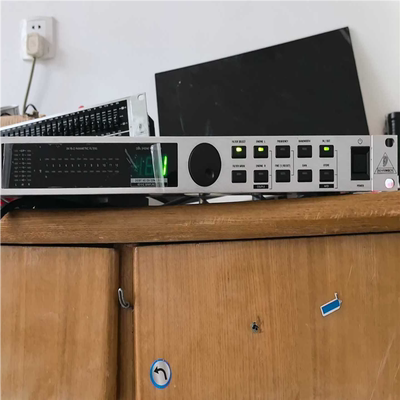 百灵达FBQ3102均衡器~议价