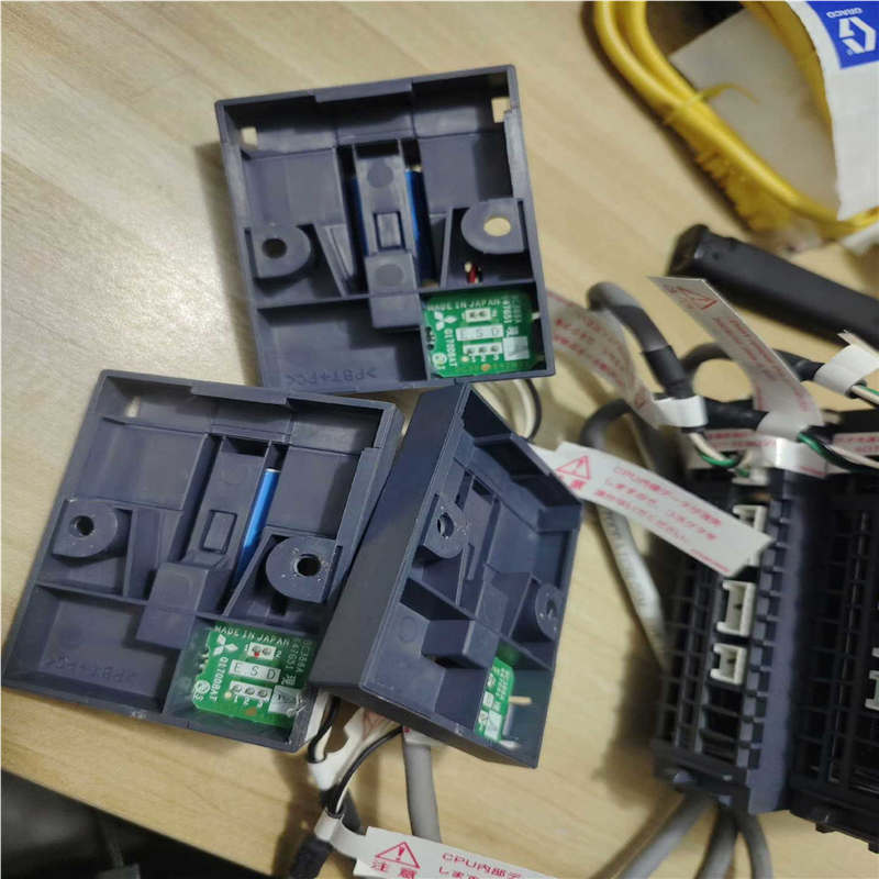 （议价）Q172DRCPU，实物拍摄，现货3件，拆机件，R7d,