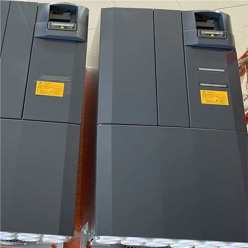 440系列变频器75KW 55KW 45KW 成色非常~议价