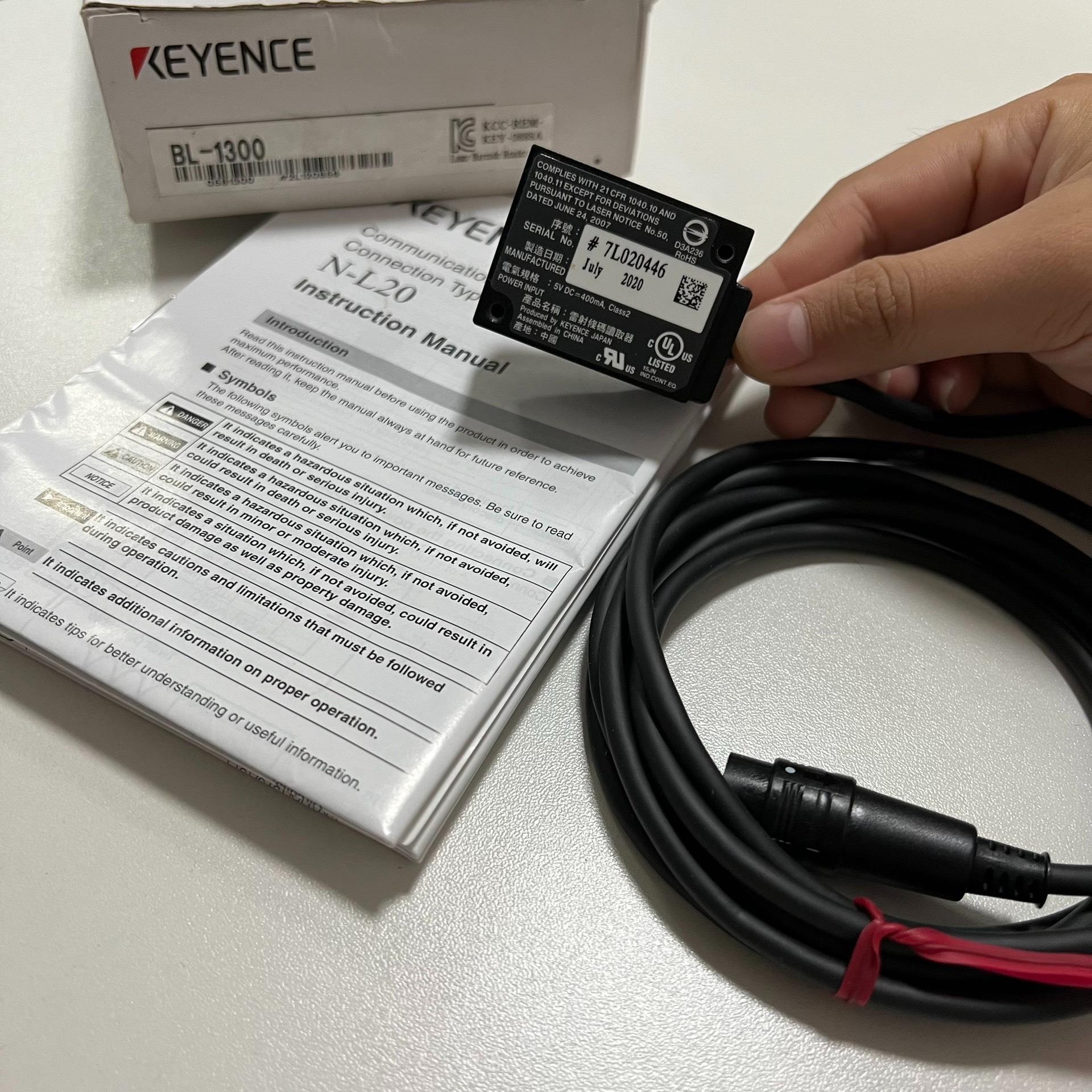 #keyence BL-1300 条码读取器  实物图如(崽崽配件）