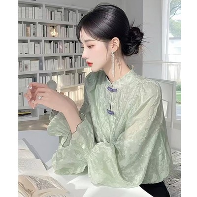 新中式绿色雪纺衬衫2025春季新款高级小众不撞款气质女士长袖上衣
