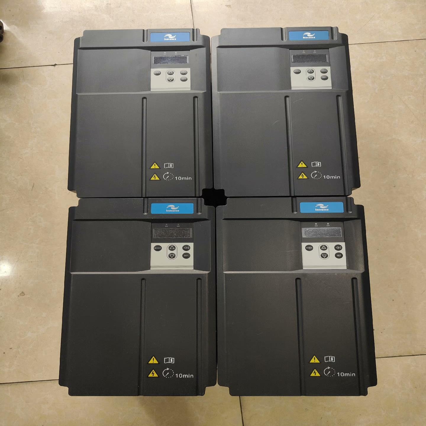 汇川变频器IS650PT032IUX-B-C，图片质（憨憨电子）