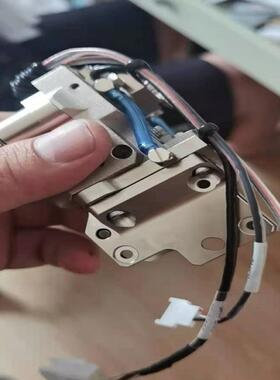 01-E04444，ISLINDA BOND HEAD。一个(崽崽配件）