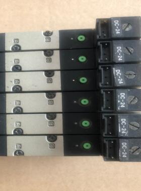 日本CKD电磁阀4KB119-D2原装日本二手拆机电磁阀DC24V