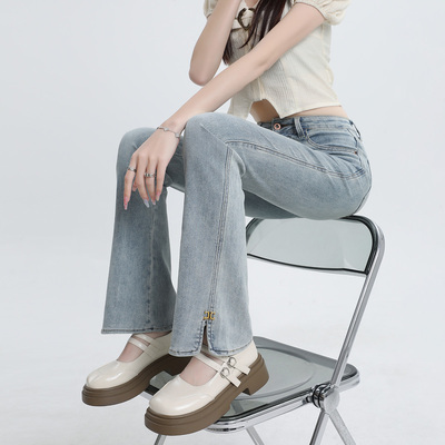 设计款浅蓝弹力小开叉微喇牛仔裤女新款款修身显瘦小个子马蹄裤