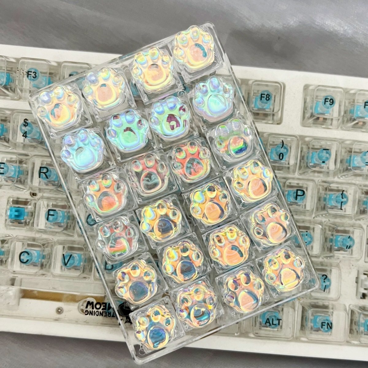 个性树脂滴胶镭射猫爪键帽透光可
