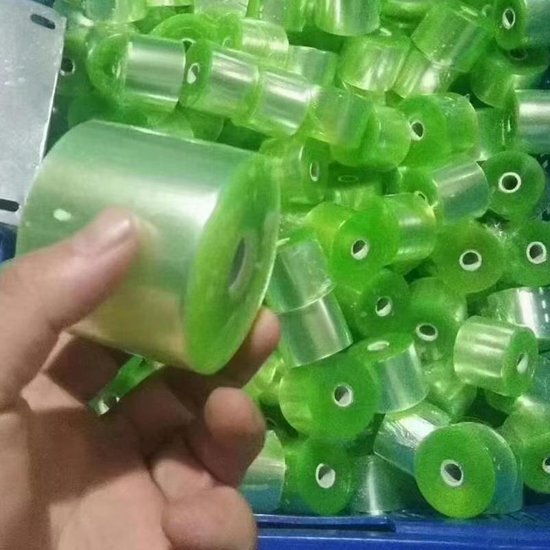 pvc缠绕绿膜色自粘电膜嫁IVV线接膜塑料打膜包8cm拉伸膜包装薄膜