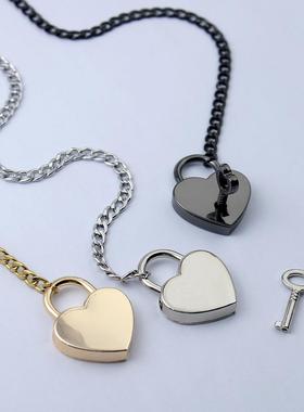 女士爱心锁桃心项链不锈钢电镀银色项链朋克哥特式古巴项链饰品