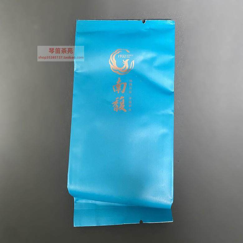 广东非遗 南馥茶业 锯朵仔杏仁香 506 凤凰单枞茶 8克尝试装
