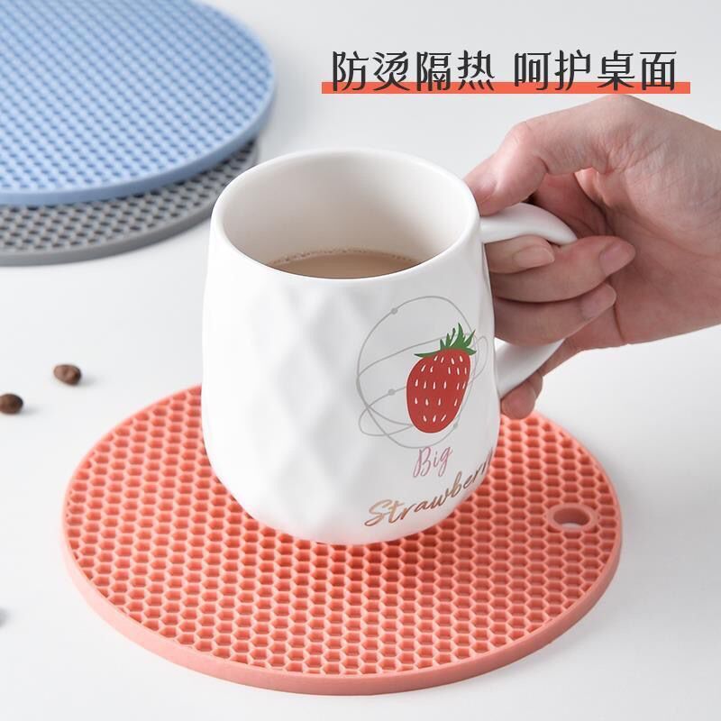 速发蛋糕硅胶防滑垫 硅胶垫片 杯垫防滑隔热厨房防烫耐高温