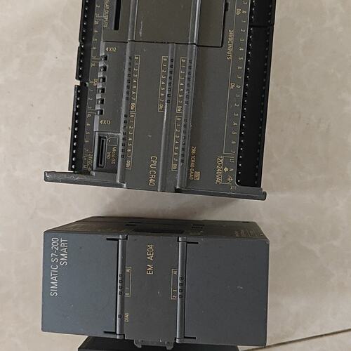 议价S7-200 SMART PLC一套，CPU CR40可维修