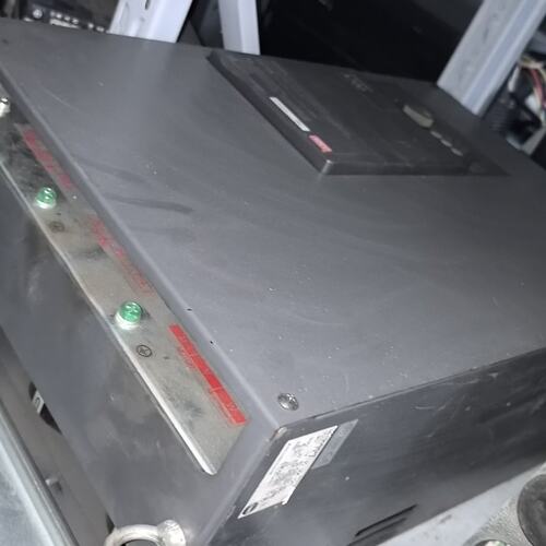 议价A700系列变频器，型号FR-A740-30K-CHT，可维修