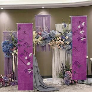 中式 饰客厅户内外彩色布置 竹挂布条幅结婚婚房女方晨袍拍摄背景装