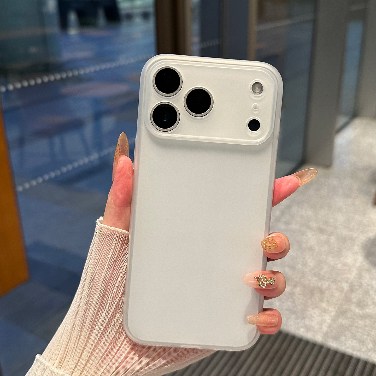 适用苹果17超薄磨砂防指纹软壳