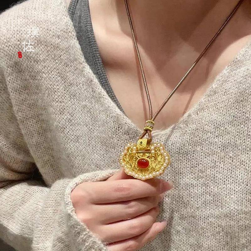 金店同款沙金宫廷风花丝镶嵌珍珠锁包吊坠配件项链送女友礼物