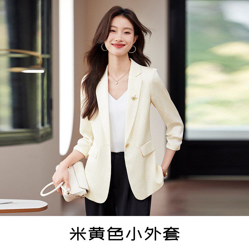 速发高级感无领粉色西服外套2025春夏装别致设计感小个子七分袖