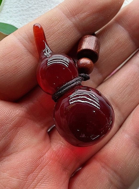 波罗的海血珀葫芦吊坠琥珀蜜蜡男女款福禄寿毛衣链招财进宝民族风