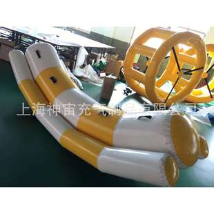 充气水上儿童香蕉船水上跷跷板水上玩具水上乐园跳床风火轮