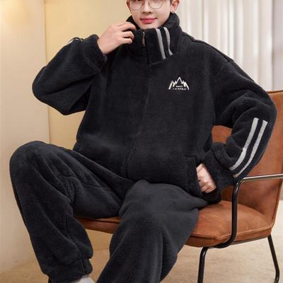 2025年新款珊瑚绒睡衣男士秋冬季款加厚加绒保暖法兰绒家居服套装
