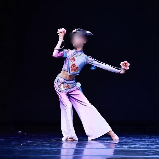 艺考独舞剧目服装新款羌族尔玛剧目服民族舞表演服羌铃声声舞蹈服