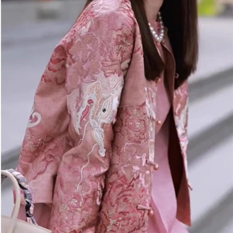 现货新中式国风外套女短款盘扣上衣高端气质女装2024春款新款时尚