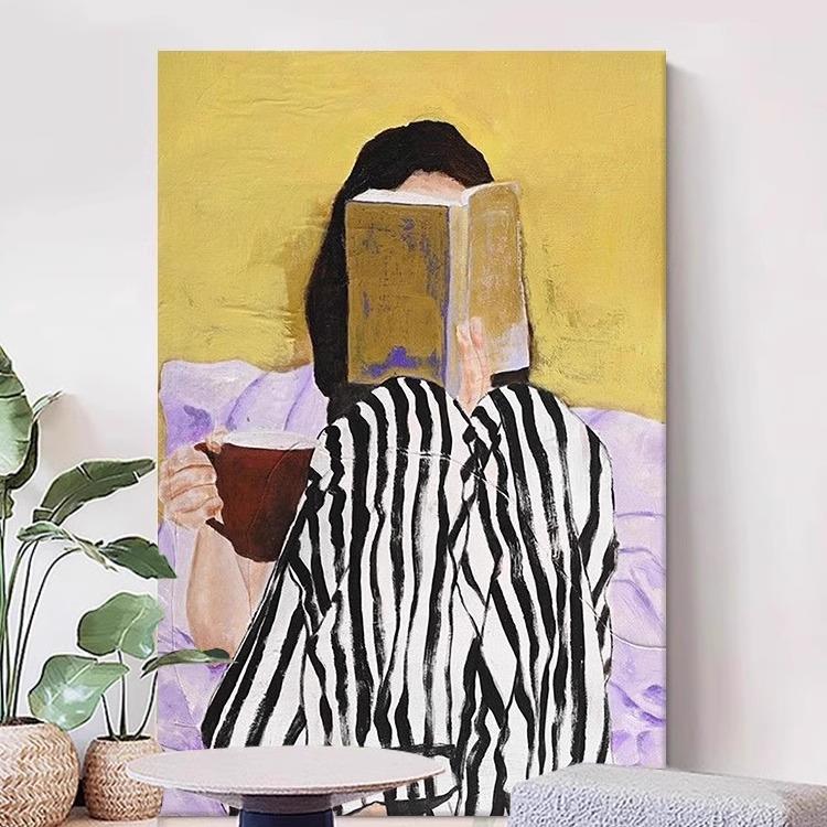 象人物挂北欧风惬意女孩看画书抽小众KKQ术氛围饭厅艺简约个性装