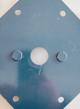 久保田9  E 收割机T二次竖搅龙固定板