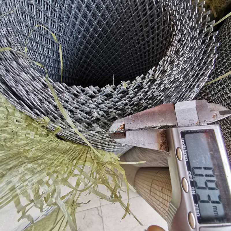 镀锌压平钢板网菱形网拉伸网扩张网铁板网10*20mm小孔铁丝网