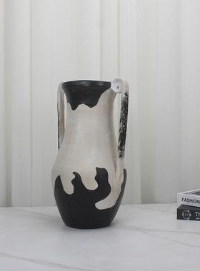 现代侘寂风居家陶瓷书房莫兰迪陶艺手作桌面花瓶摆件民宿软装饰品