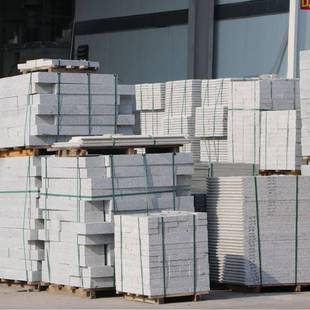 芝麻白花岩土路沿石材石市政工程路缘石围边芝麻XBB灰树池岗侧石