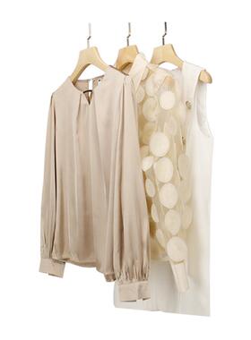 样板房衣帽间衣服包包高跟鞋摆件全屋轻奢家居软装陈列衣柜装饰品