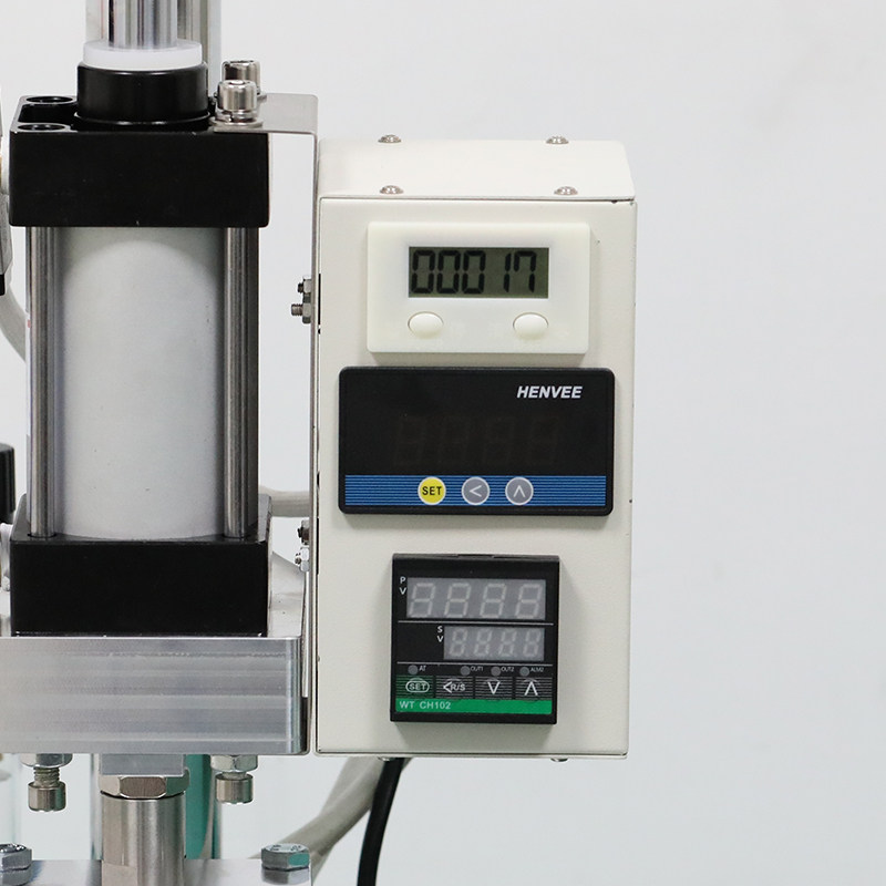 气动烫金机 皮革纸质木头铜板纸商标压印机O牛皮叶子塑料框烫印机,办公设备/耗材/相关服务,烫金机/压烫机,淘宝优惠券,粉丝福利购,淘宝优惠卷