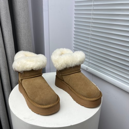 撤柜处理折扣真皮女鞋2025冬新款保暖雪地靴舒适百搭牛反绒女短靴