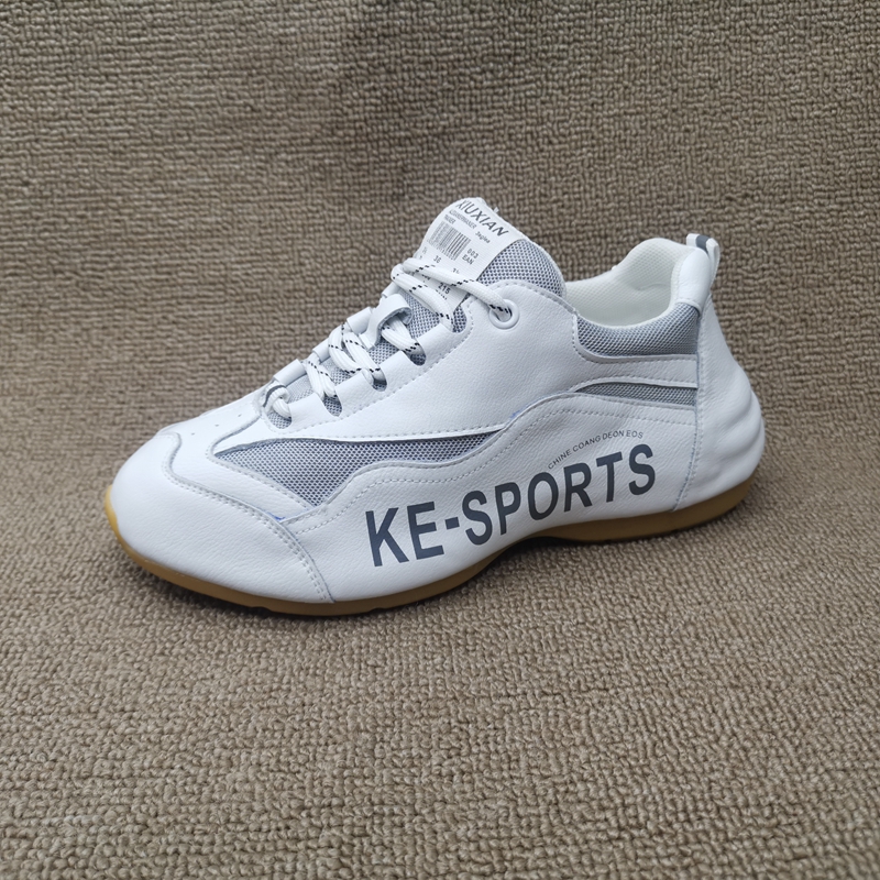 时尚运动潮鞋休闲舒适牛皮女单鞋