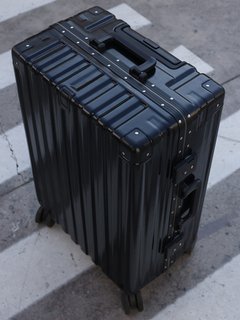 行李箱男生24寸新款万向轮铝框拉杆箱女20耐用结实密码登机旅行箱