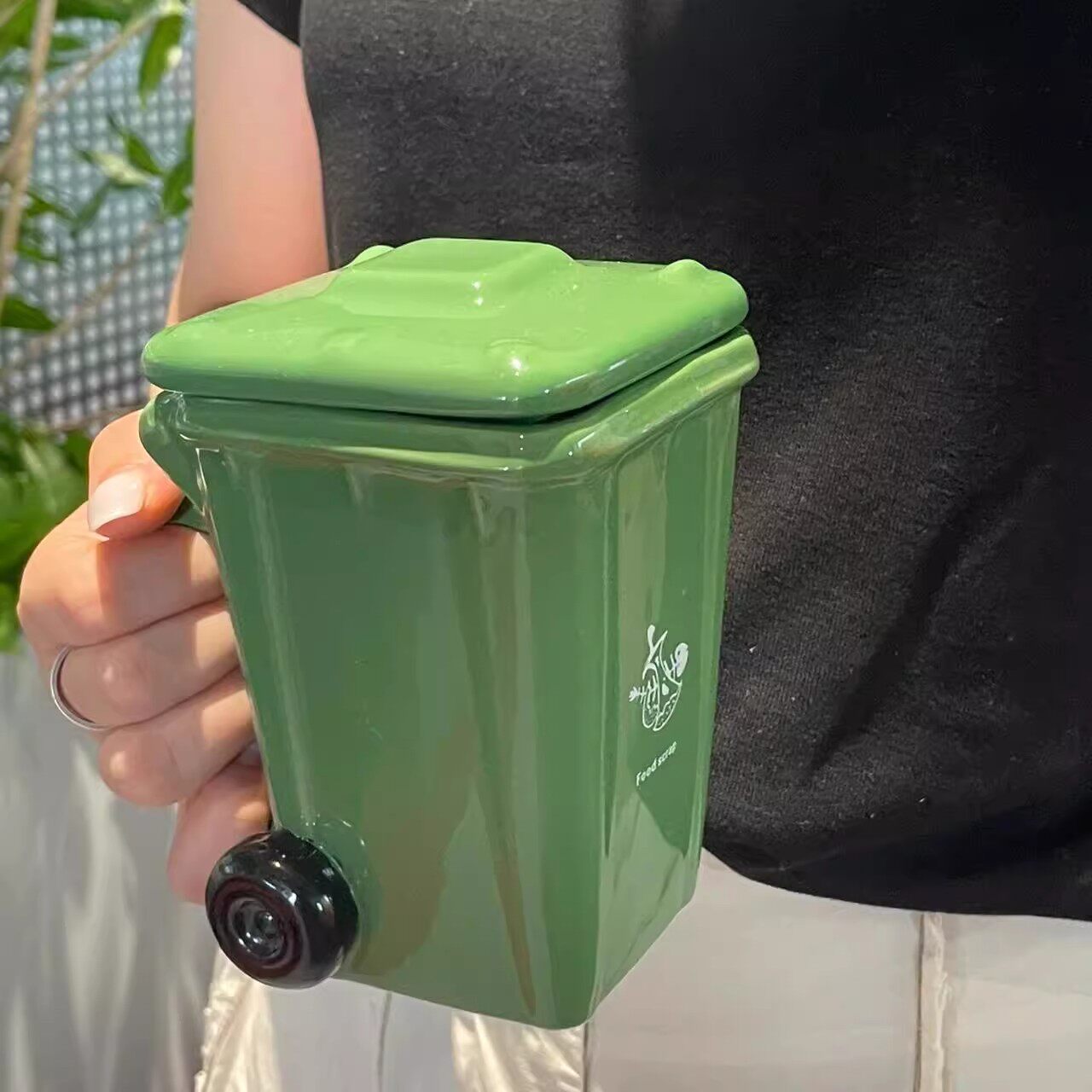 垃圾桶造型马克杯创意陶瓷喝水杯子个性网红搞怪带盖咖啡杯送礼物