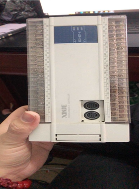 信捷XC3-60T-E，功能包好实物拍摄还可以，质保一年~议价
