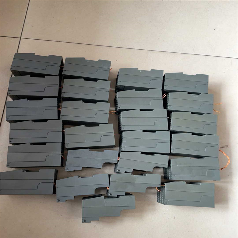 议~西门子XF204交换机6GK5 204-0BA00-2AF2