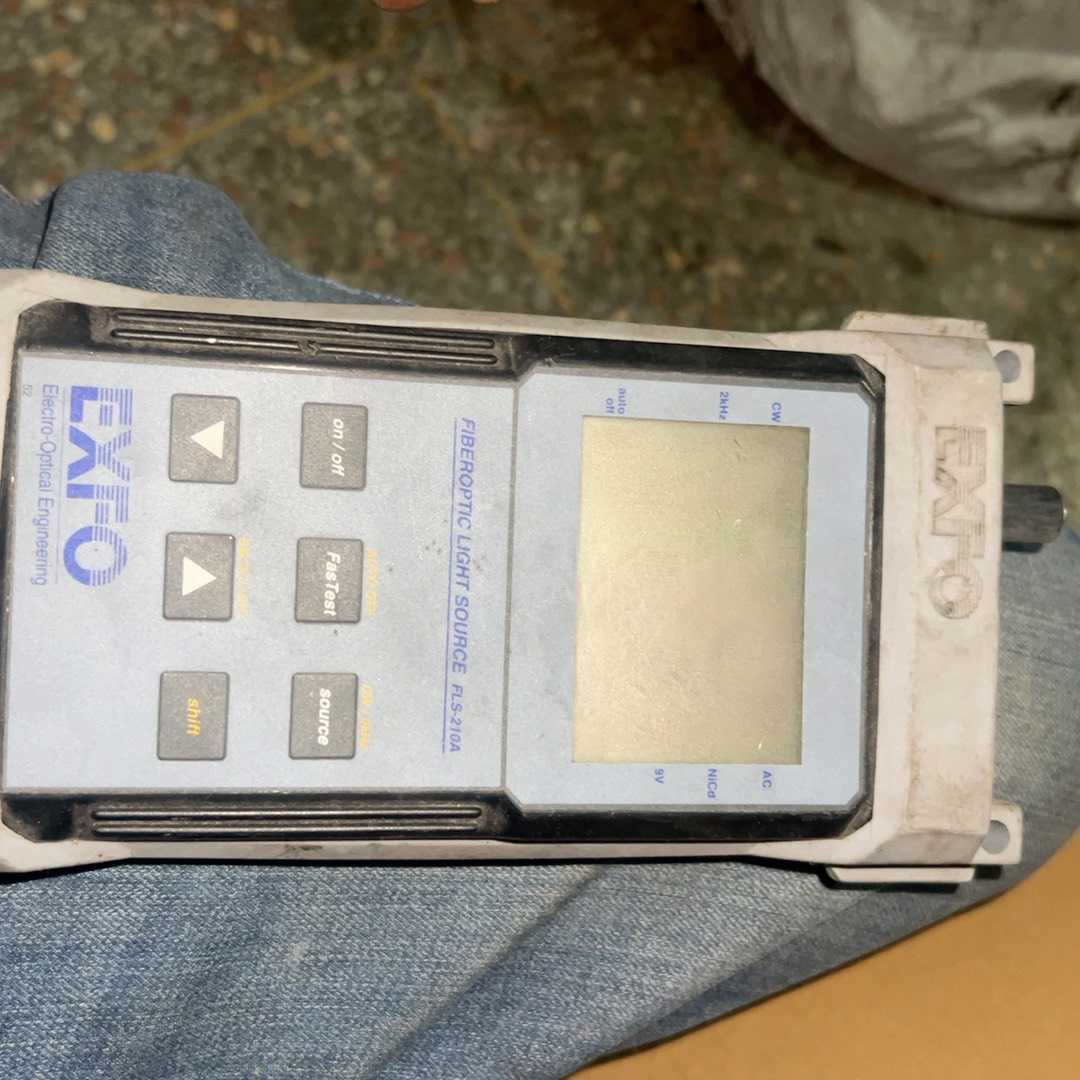 （议价）FO FLS-210A光功率表、实物拍摄、成色见图，无拆