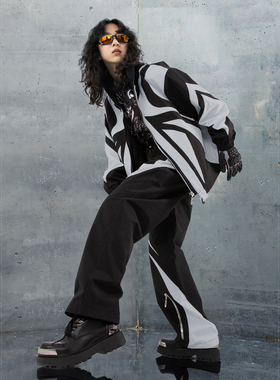 原创设计秋冬季款中性独特分割解构超好看穿搭短外套