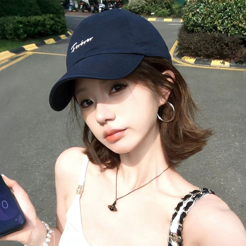 藏青色字母刺绣鸭舌帽女款春夏软顶薄款休闲百搭遮阳防晒棒球帽子