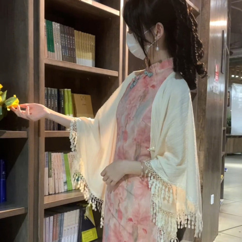 旗袍外搭披肩领证订婚高端大气