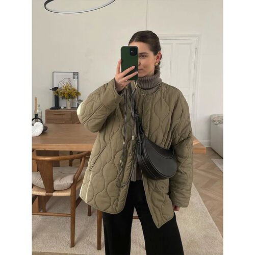 Round neck loose long sleeved cotton jacket 宽松长袖棉衣外套
