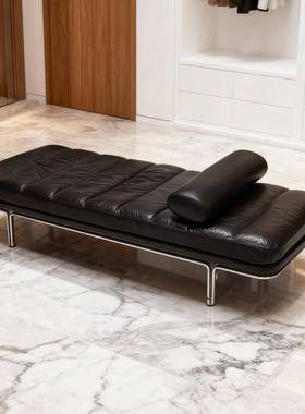 地式DER沙发台客厅皮艺新款家具意轻奢中工古风黑色直排沙发酒店