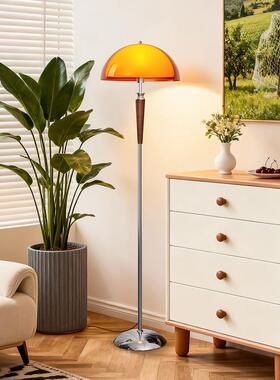 风中古落氛围落地灯客厅2625沙发边摆感件意式极简艺术卧室床日头