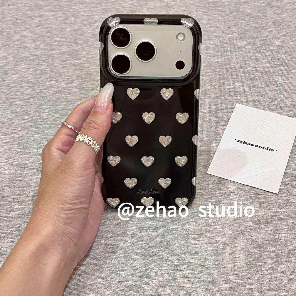 氛围感镭射满屏爱心适用于苹果16/17promax/iPhone15pro手机壳女款14全包防摔13保护套