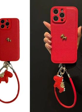 红色皮纹小马适用苹果iphone手机壳新款17promax高级感15带挂绳14简约立体13全包防摔16pro小众女外壳保护套