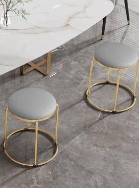 轻奢圆子家用客厅备用软包餐凳桌GWV高椅子结实放耐用可叠凳板凳